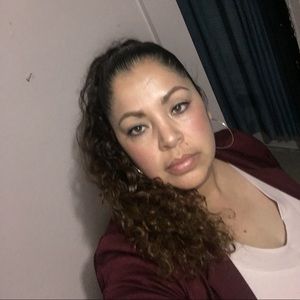 Meet your Posher, Elisabeth